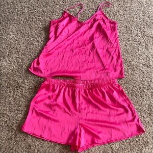Stars Above new without tags pink satin pajama set size medium